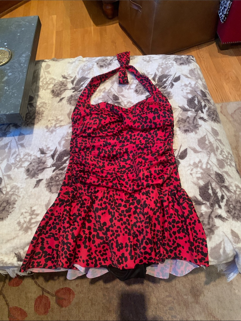 Women’s Catalina Suddenly Slim Swim Suit Medium